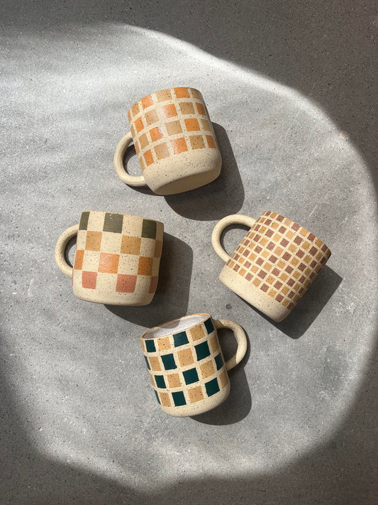 Paint your own Checker Mug Class